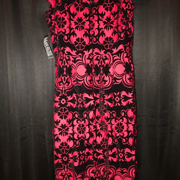 Classy Dress - Picture 2 of 2